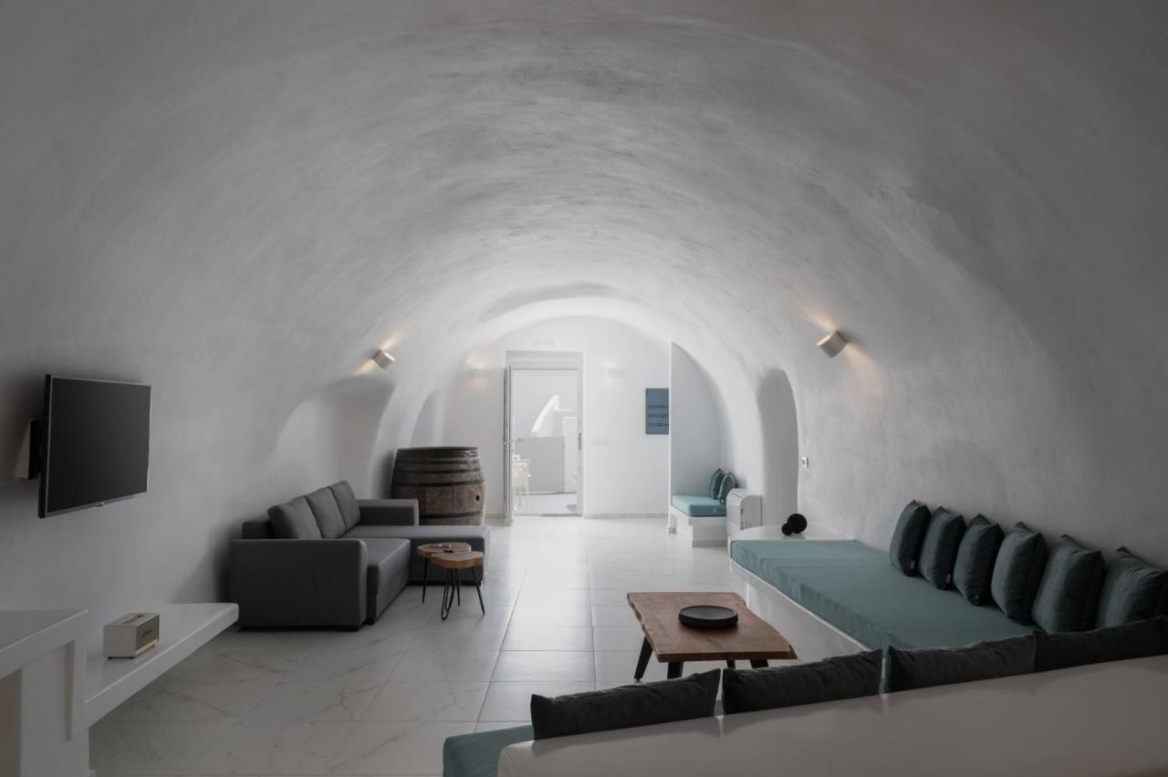 Hôtel White Concept Caves (Adults Only) à Fira  Extérieur photo